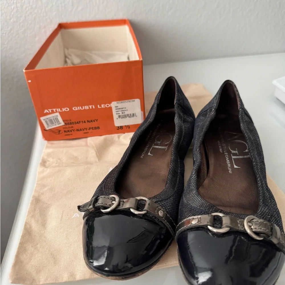 AGL Navy Crackle Ballet Flats - Picture 2 of 10